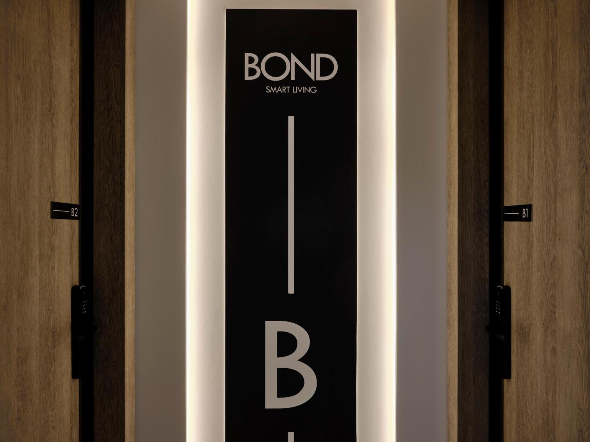 Bond Smart Living Suites Athen Exterior foto